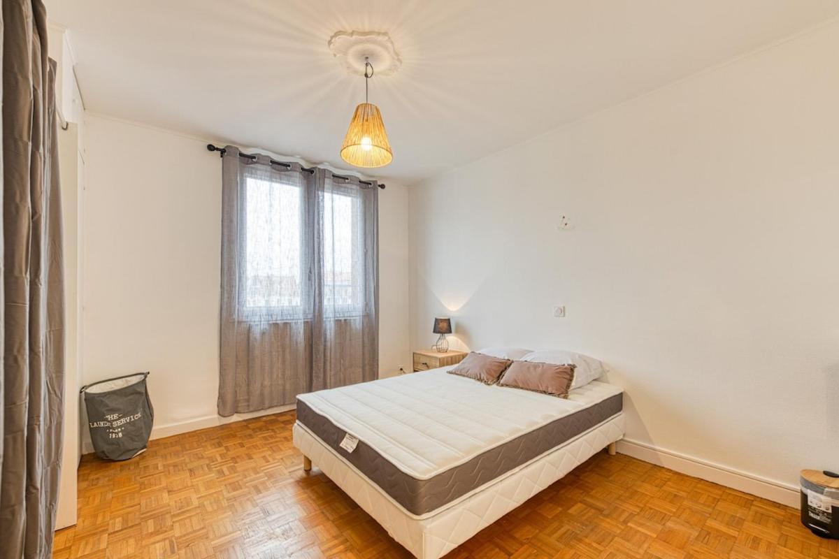 Magnificent Apartment, 4 Bedrooms, Fiber Wifi Grenoble Exterior foto
